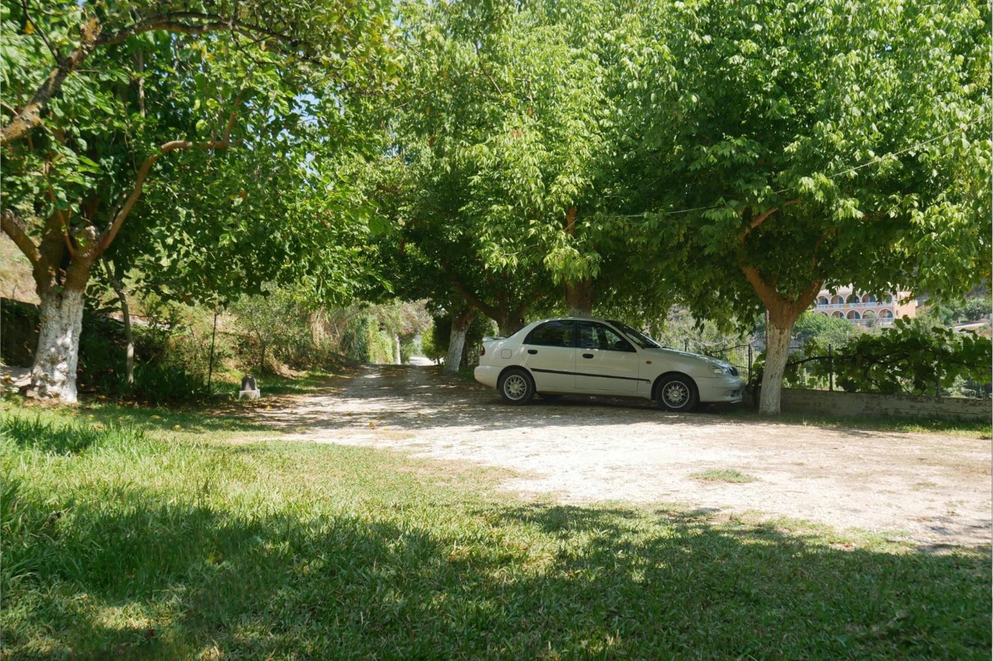 Villa Vania Gardenos Vitaládesz Kültér fotó